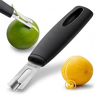 Fine graters and citrus peelers for garnishing